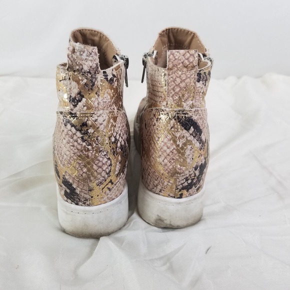 Soda Shoes Womens 7 Multicolor Snake Skin Side Zip Ankle Pink Gold - Picture 3 of 16